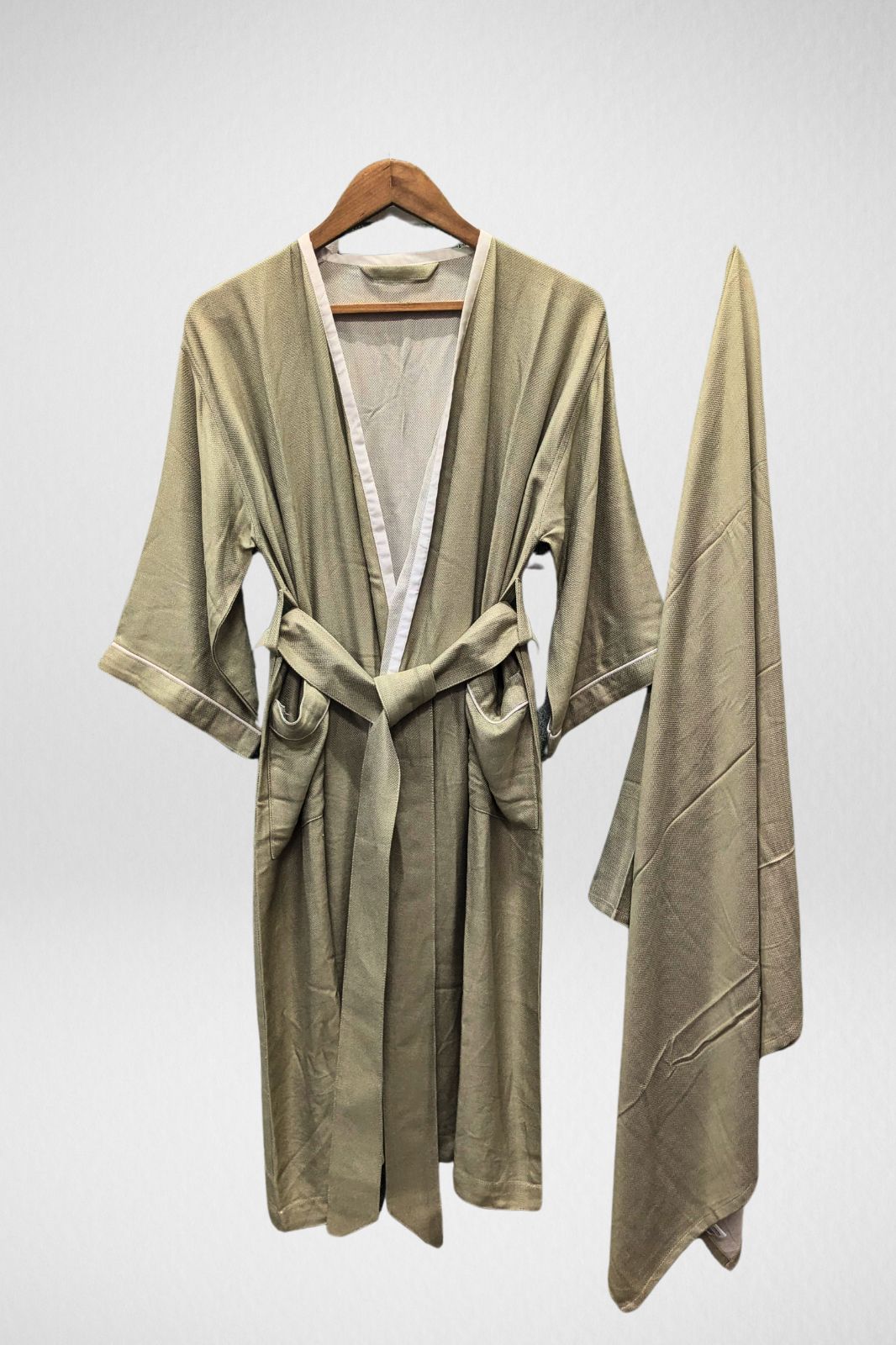 Kimono Style Bamboo Bathrobe, Autumn Leaf, Green