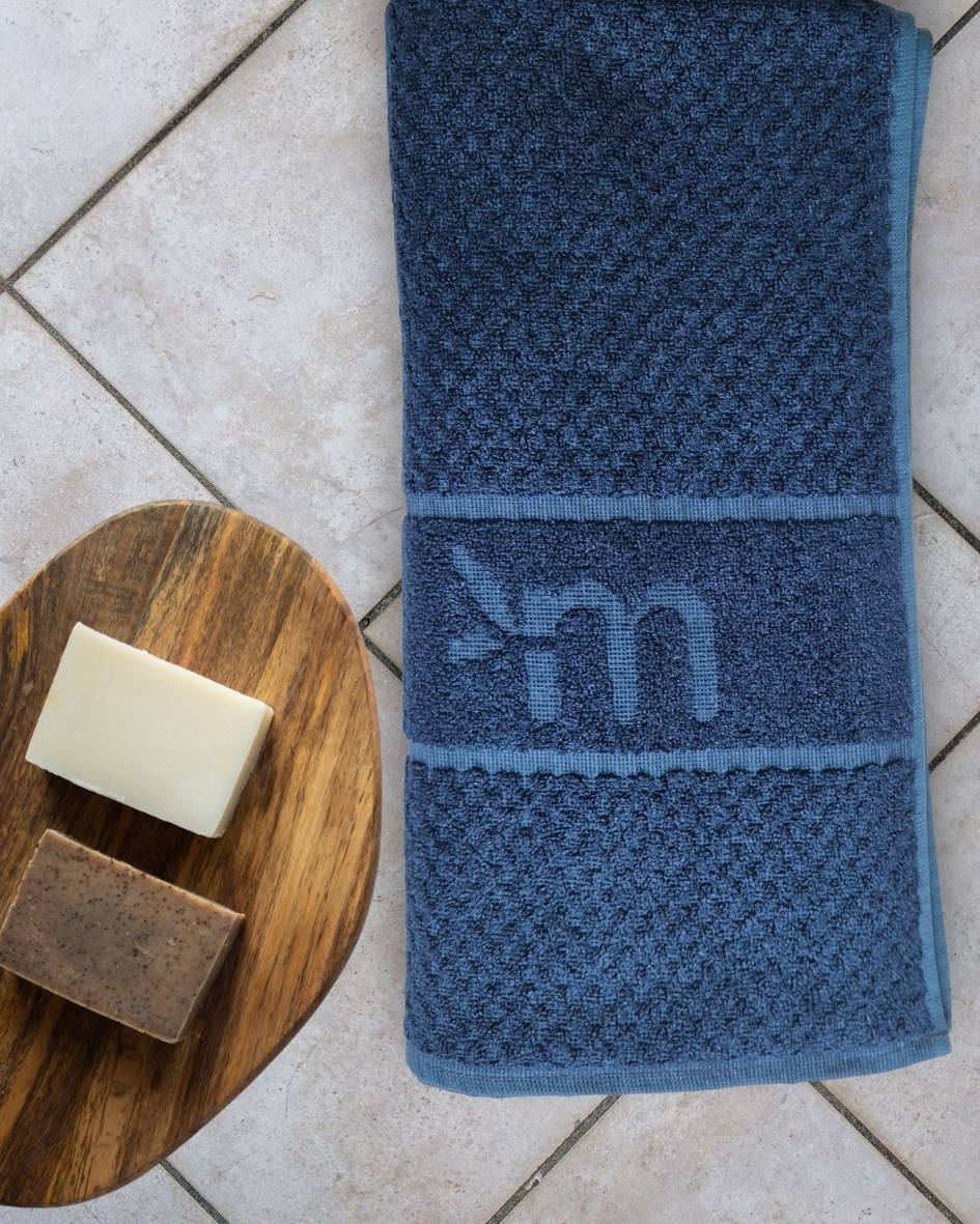 Bamboo Fluffy Bath set, 1 Bath 560 GSM , 1 Hand and 1 face towel Terry 480 GSM- Tru Blue