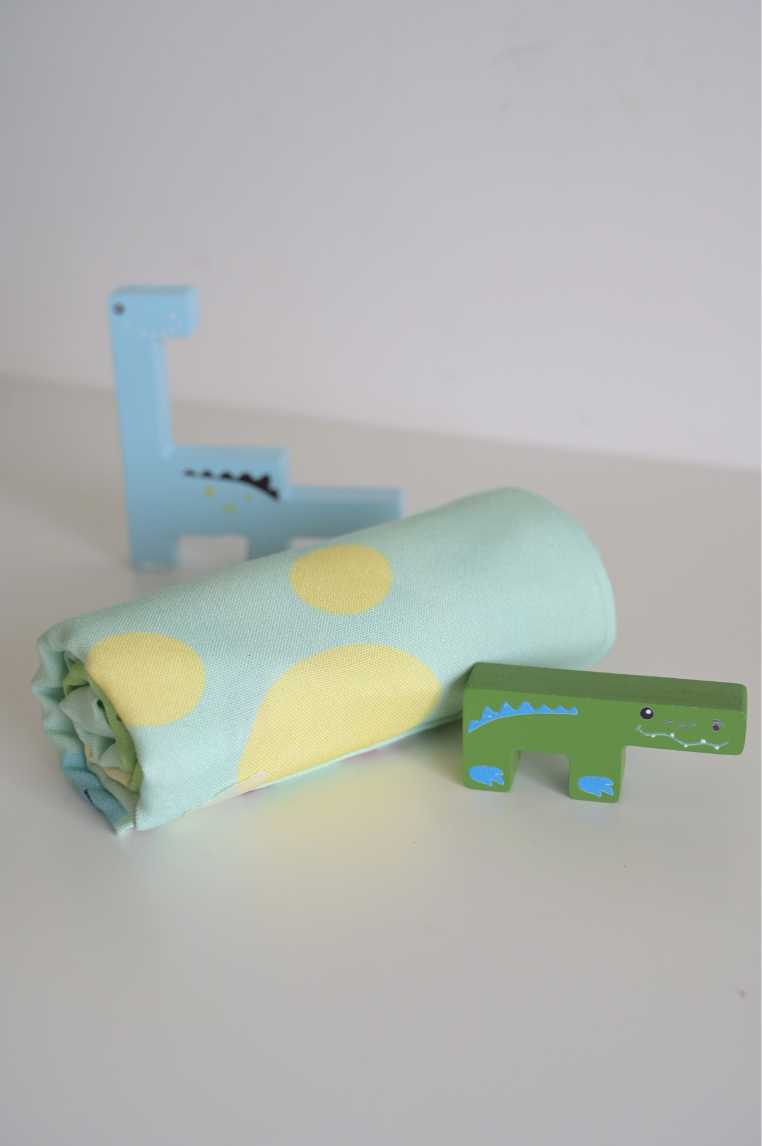 Personalized Thin Bamboo Kids towel - 124*68cm - Cool Dino