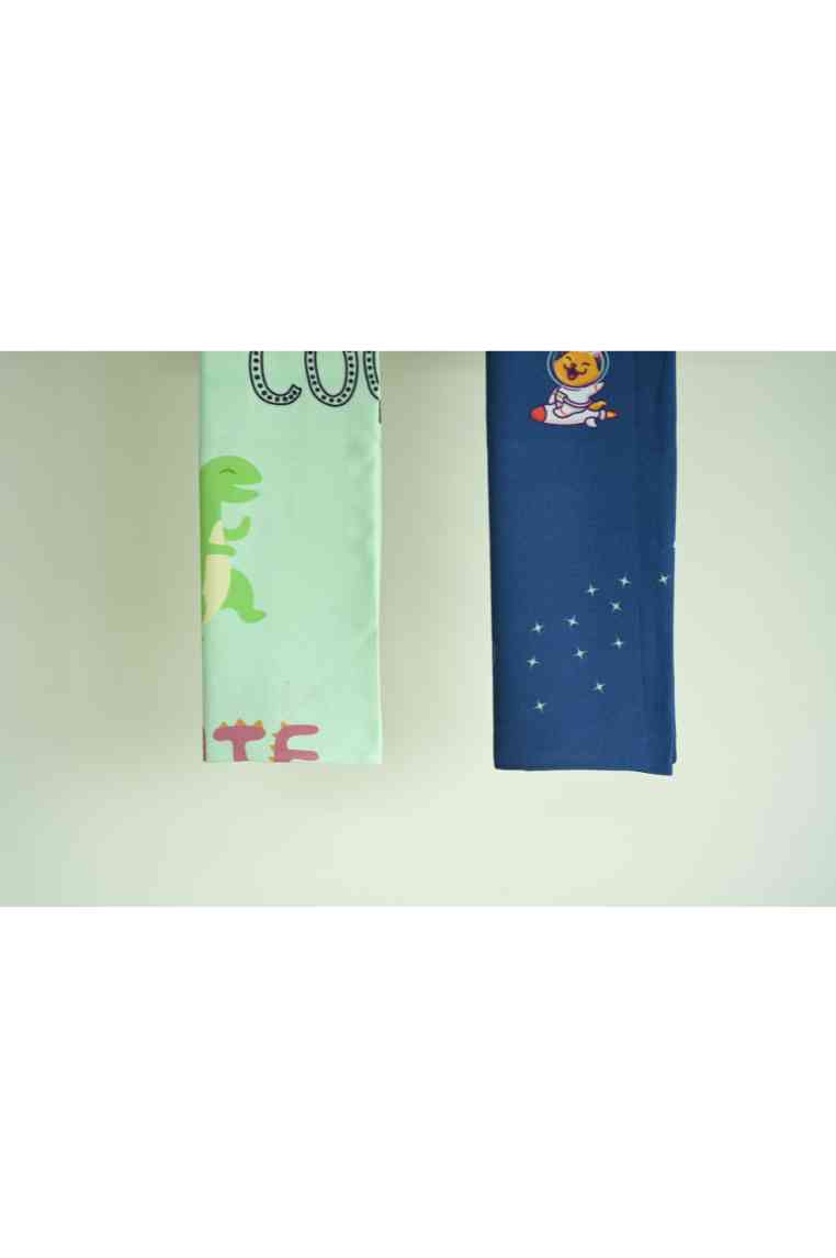 Personalized Thin Bamboo Kids towel - 124*68cm - Space Traveler