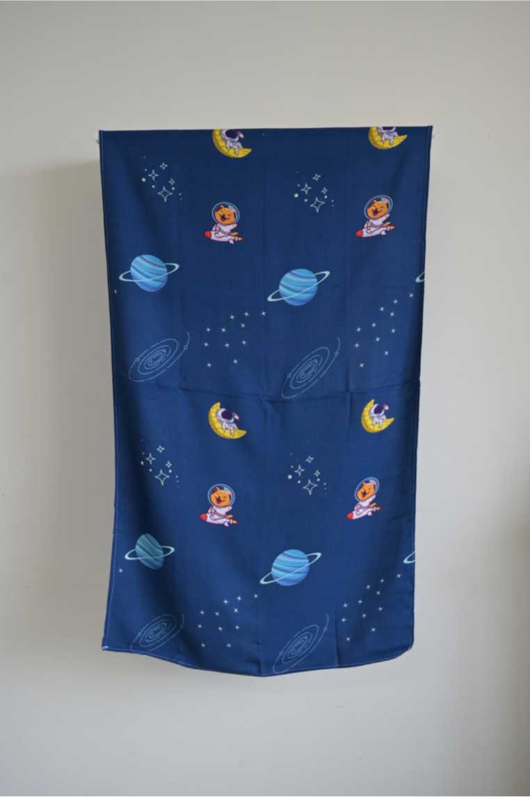 Personalized Thin Bamboo Kids towel - 124*68cm - Space Traveler