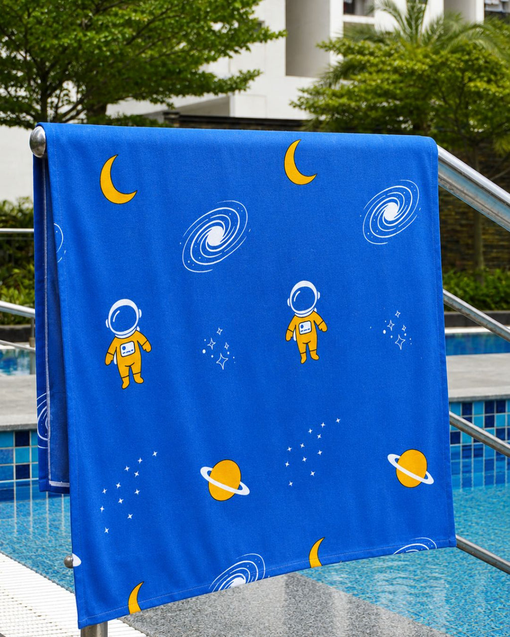 Personalized Thin Bamboo Kids towel - 124*68cm - Space Traveler