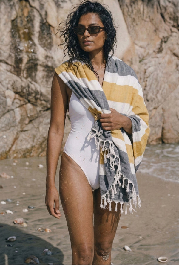 Personalized Thin bamboo bath towel- Honey Bee 160*75cm